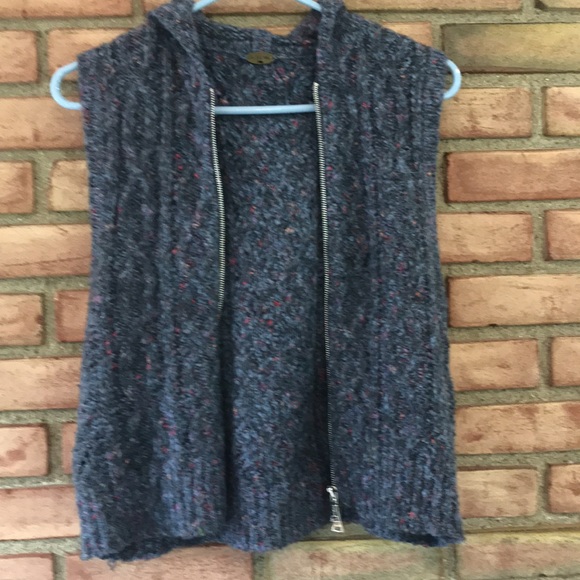 One girl who, S, mohair, sweater vest - Picture 2 of 9